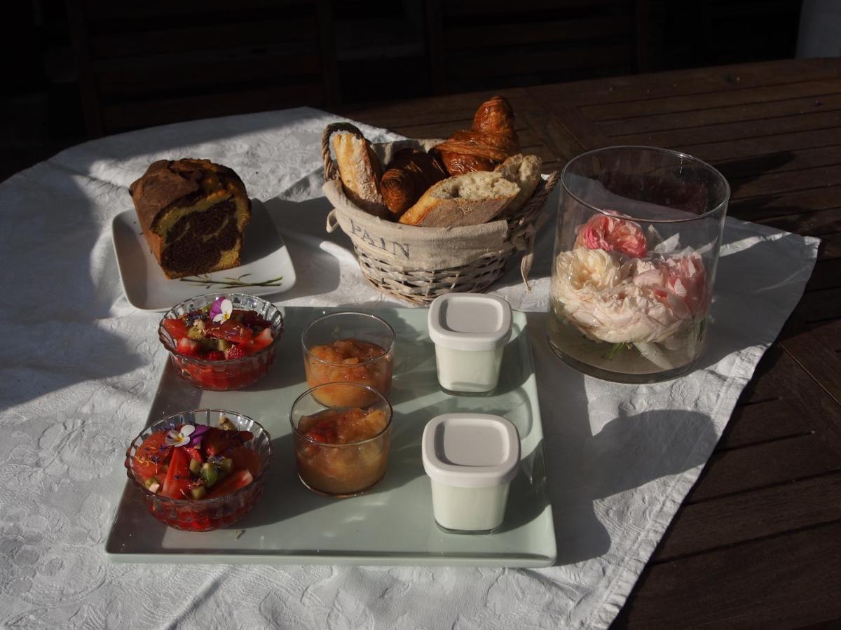 Manoir Du Rouvre Hotel Mettray Екстериор снимка